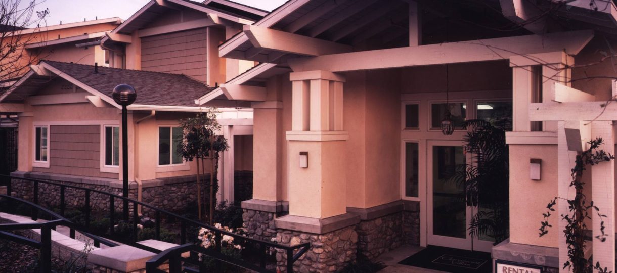 claremont-leasing-office