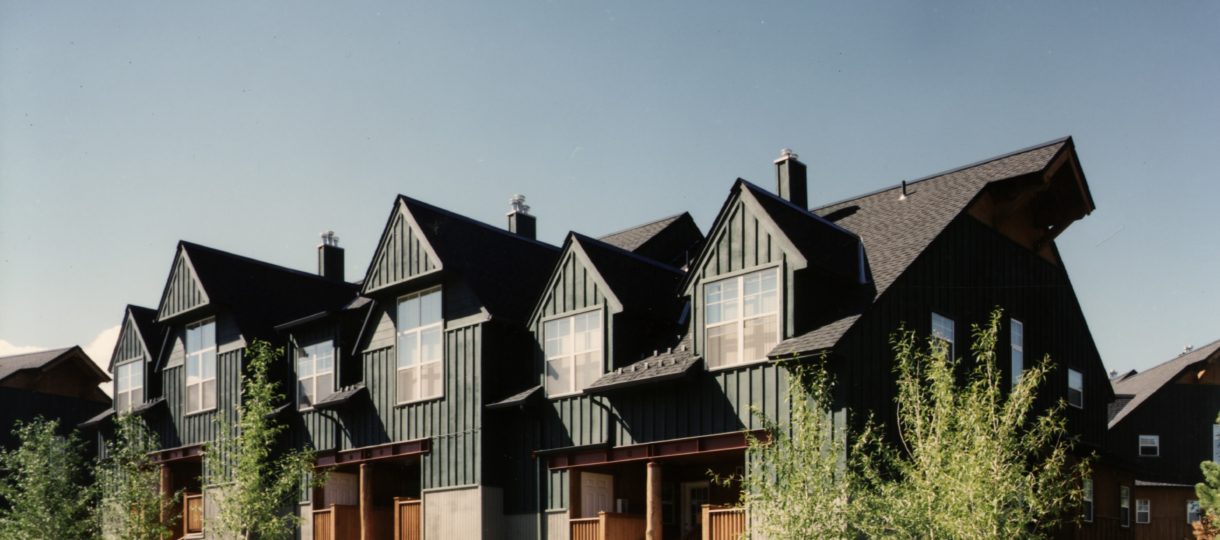 maroon-creek-exterior-3