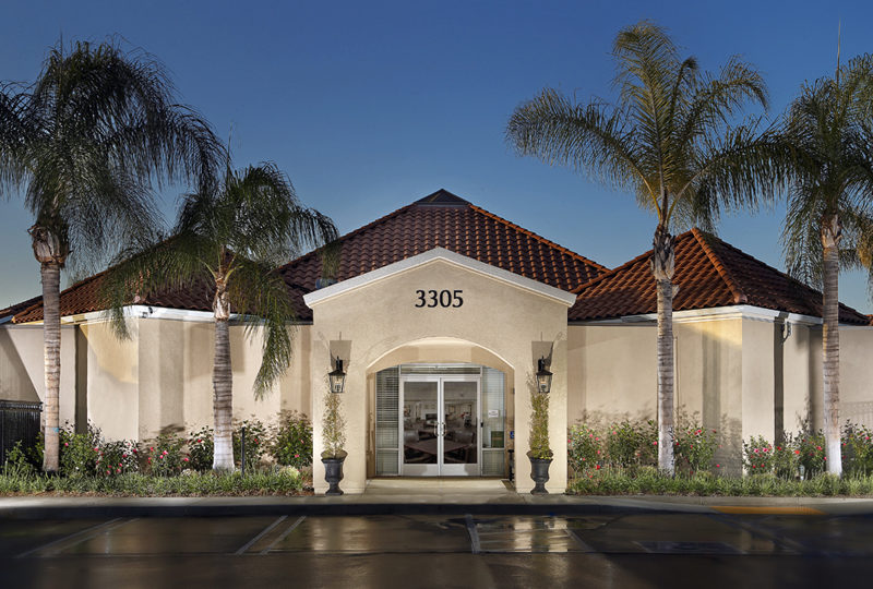 Villa Anaheim Apartment Complex, Anaheim, CA, 4/14/14.