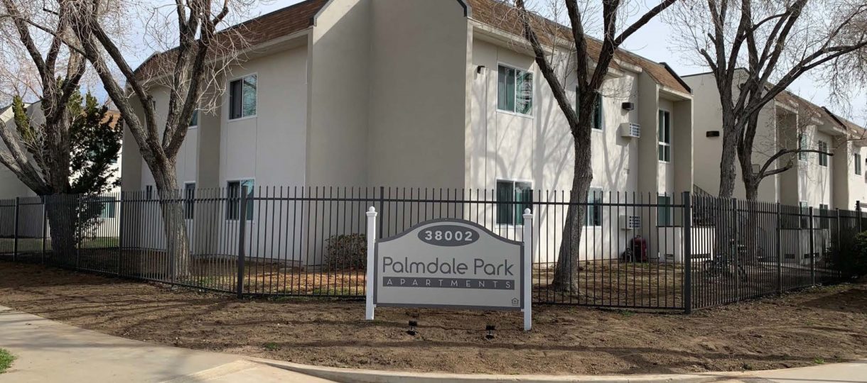 Exterior - Front Sign (2)